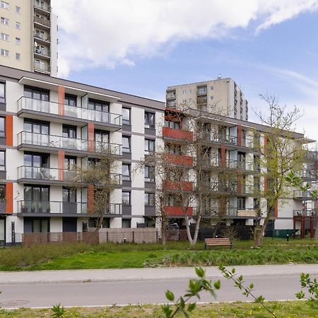 Elegant Apartment In Cracow With Balcony, Parking And Desk By Noclegi Renters Cracóvia Exterior foto