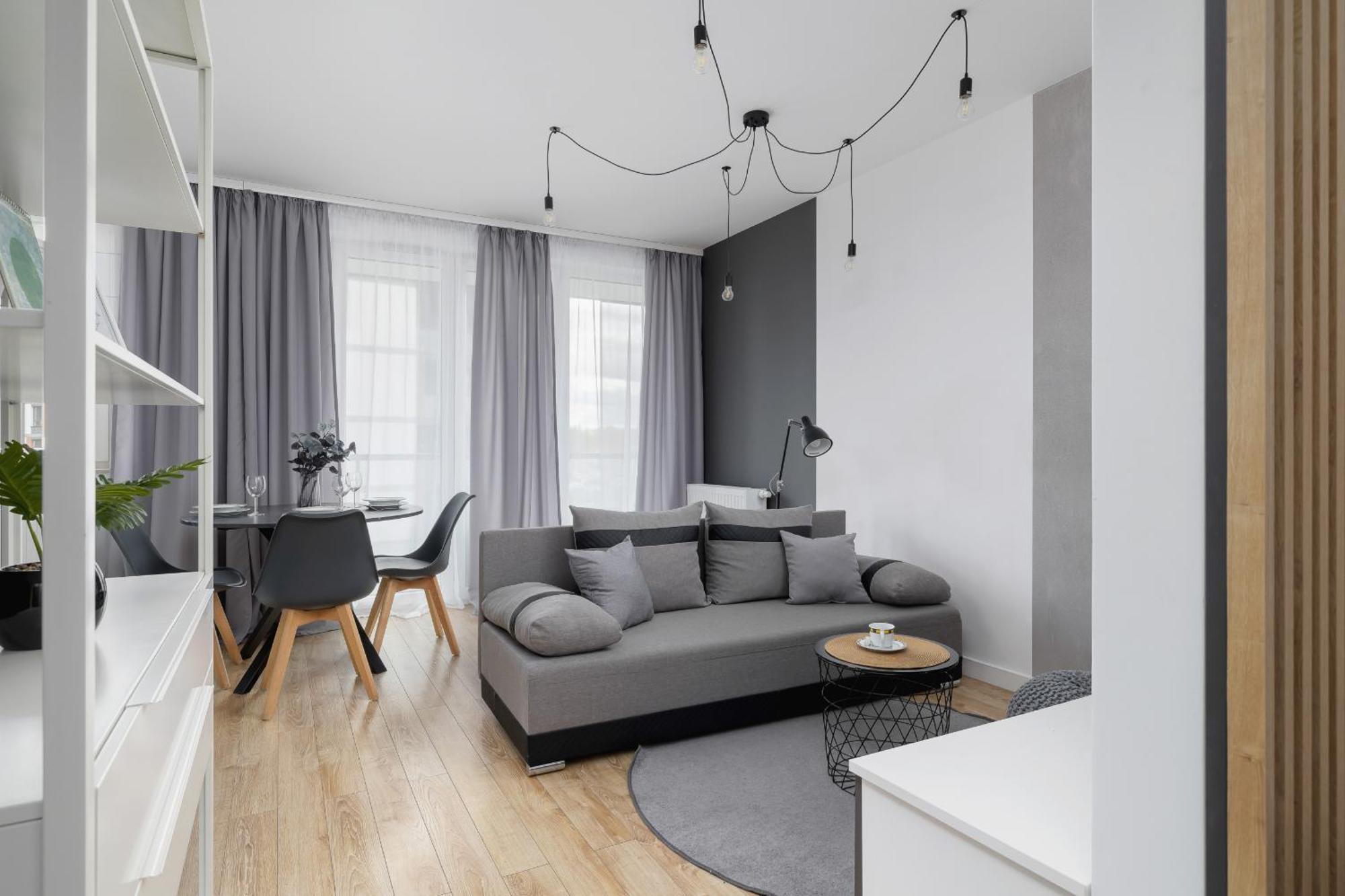 Elegant Apartment In Cracow With Balcony, Parking And Desk By Noclegi Renters Cracóvia Exterior foto