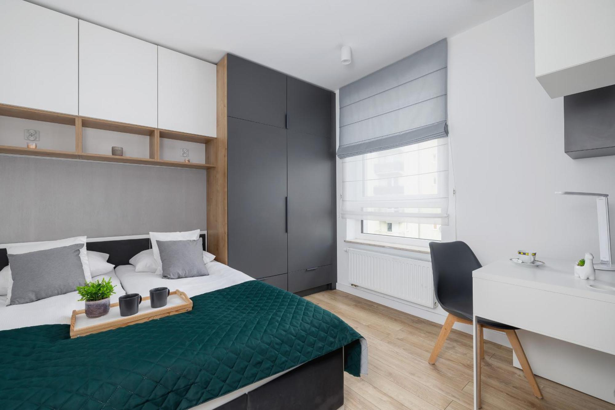 Elegant Apartment In Cracow With Balcony, Parking And Desk By Noclegi Renters Cracóvia Exterior foto
